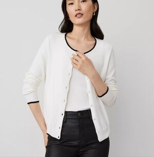 Ann Taylor Contrast Trim Ann Cardigan - Size Medium - NWOT
